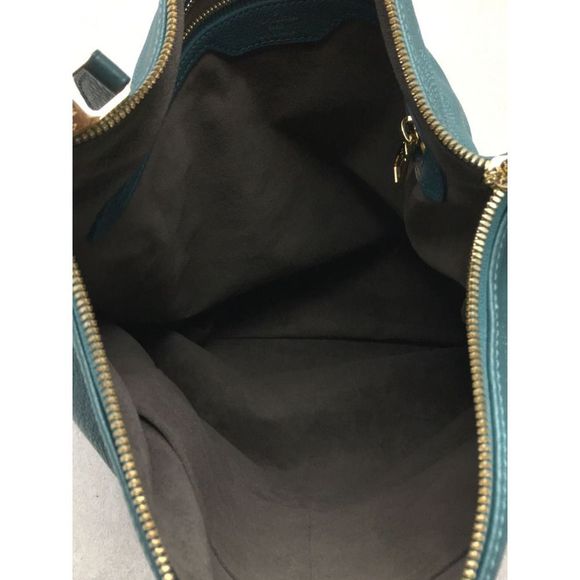 Louis Vuitton Selene MM Monogram Mahina Leather GRN - Picture 5 of 5